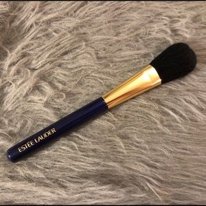 Estée Lauder Blush Brush 15 Blue Handle